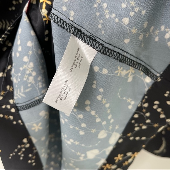 Bed to Brunch Botanical Floral Print Pajama Loungewear Notch Collar Button Shirt - Picture 9 of 13